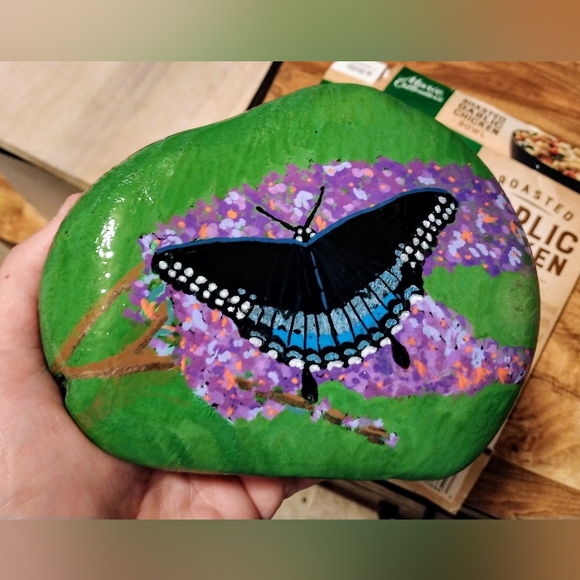 Hand Painted Swallowtail Butterfly & Lilacs Rock - Picture 1 of 1